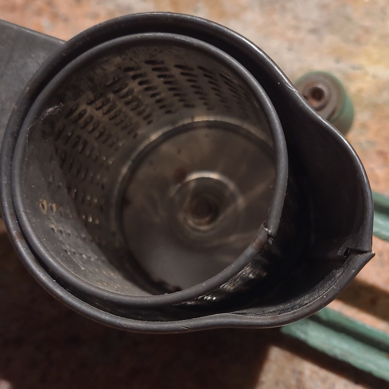 Vintage Lorraine Metal Mfg Co. Rotary Grater Manual Green Handle Cylinder
