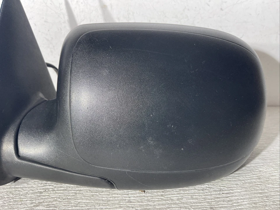 Espelho de porta 2003 - 2007 Chevrolet Silverado 1500 LH driver View 15226944 fabricante de equipamento original - Imagem 2 de 4