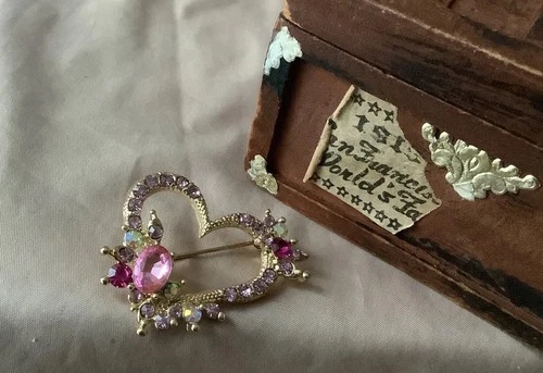 Rhinestone Pink Mixed Colors  Heart Brooch GoldTone Vintage Costume Jewelry