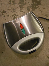 Clatronic Donut-Maker 7 Donuts Edelstahl silber/schwarz Antihaft 230 V