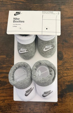 NIKE Newborn 0-6 Months Bootie Sets - Gray White - 2 Pair Pack