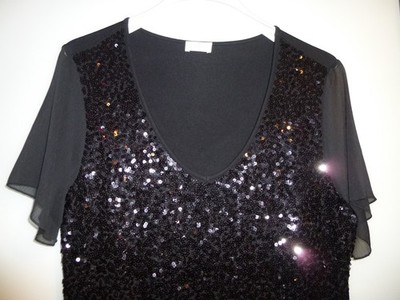 ELEGANCE PARIS- wunderschönes Pailettenshirt - Gr. 42/44 - schwarz