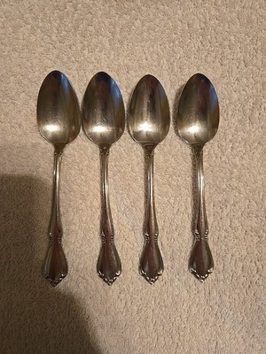 Oneida Chateau Stainless Flatware. Lot Of 4 Tea Spoons.