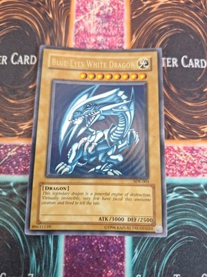 Yugioh Blue-Eyes White Dragon SDK-001 Ultra Rare Unlimited Moderately Played b2/