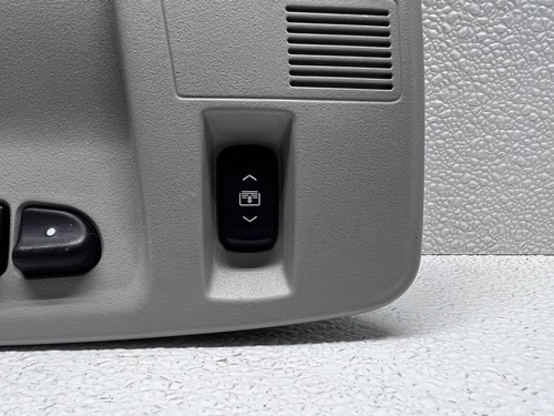 08-17 09 10 BUICK ENCLAVE OVERHEAD CONSOLE DOME LIGHT W/ SUNROOF & HOMELINK OEM - Picture 5 of 10