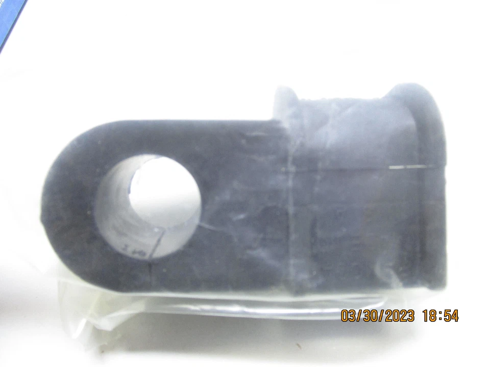 Suspension Stabilizer Bar Bushing-4WD McQuay-Norris FA7147 Foto 4 de 4