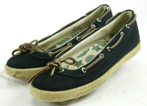 sperry black flats