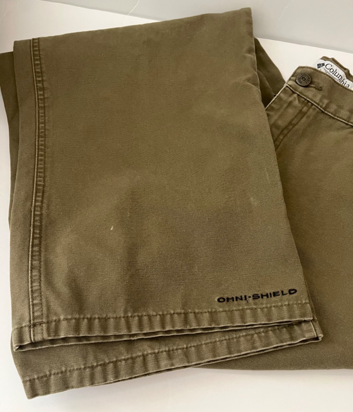 Columbia Men&rsquo;s Cotton Heavy Duty Jean Olive