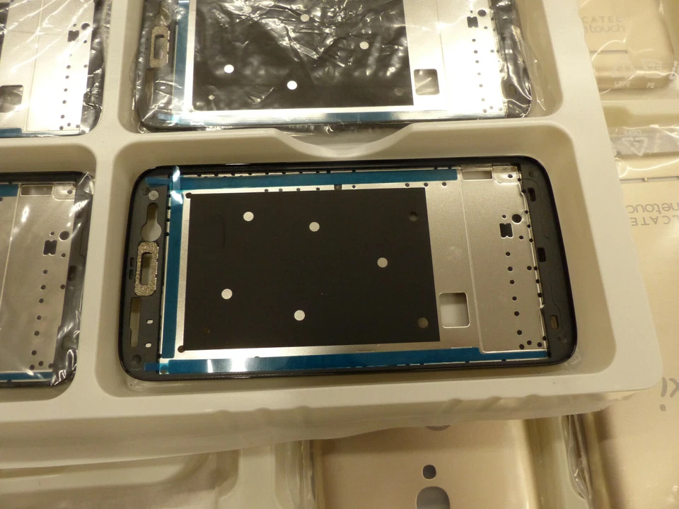 Restposten 100x Handy Ersatzteile Spare Parts Hülle Rahmen Pixi Wind Alcatel - Bild 2 von 4