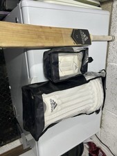 Adidas xt  5.0 SH Cricket Bat English Willow 2lb 10 and pads and gloves 