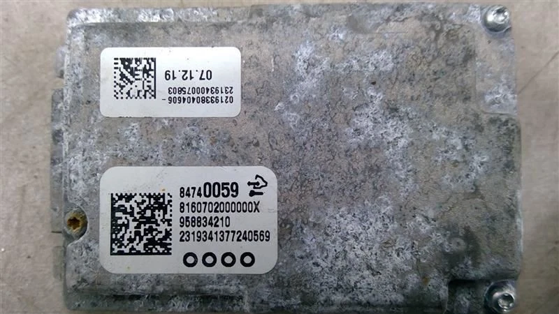 Chevrolet Equinox 2017-2020 conjunto de cámara parabrisas delantero OEM 84740059 Foto 2 de 4