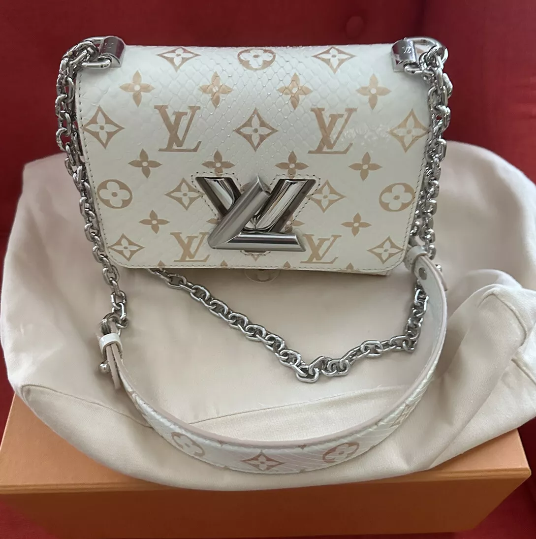 Louis Vuitton Twist PM