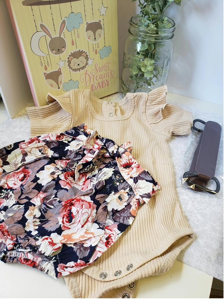 Juego de regalo para bebé l Sombrero de paja francés inspirado en la colección Caja de regalo l Juego de regalo para embarazo Foto 2 de 4