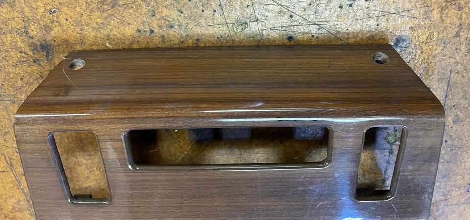 86-95 MERCEDES BENZ 300TE W124 SEDÁN VAGÓN TABLERO CENTRAL MOLDURA DE MADERA FABRICANTE DE EQUIPOS ORIGINALES 5 orificios Foto 2 de 4