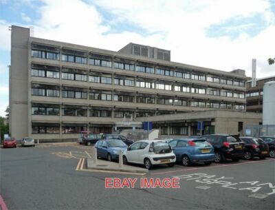 FOTO ZAHNKLINIK RICHARDSON ROAD NEWCASTLE H-FORM. THIS BEING THE SOUTH