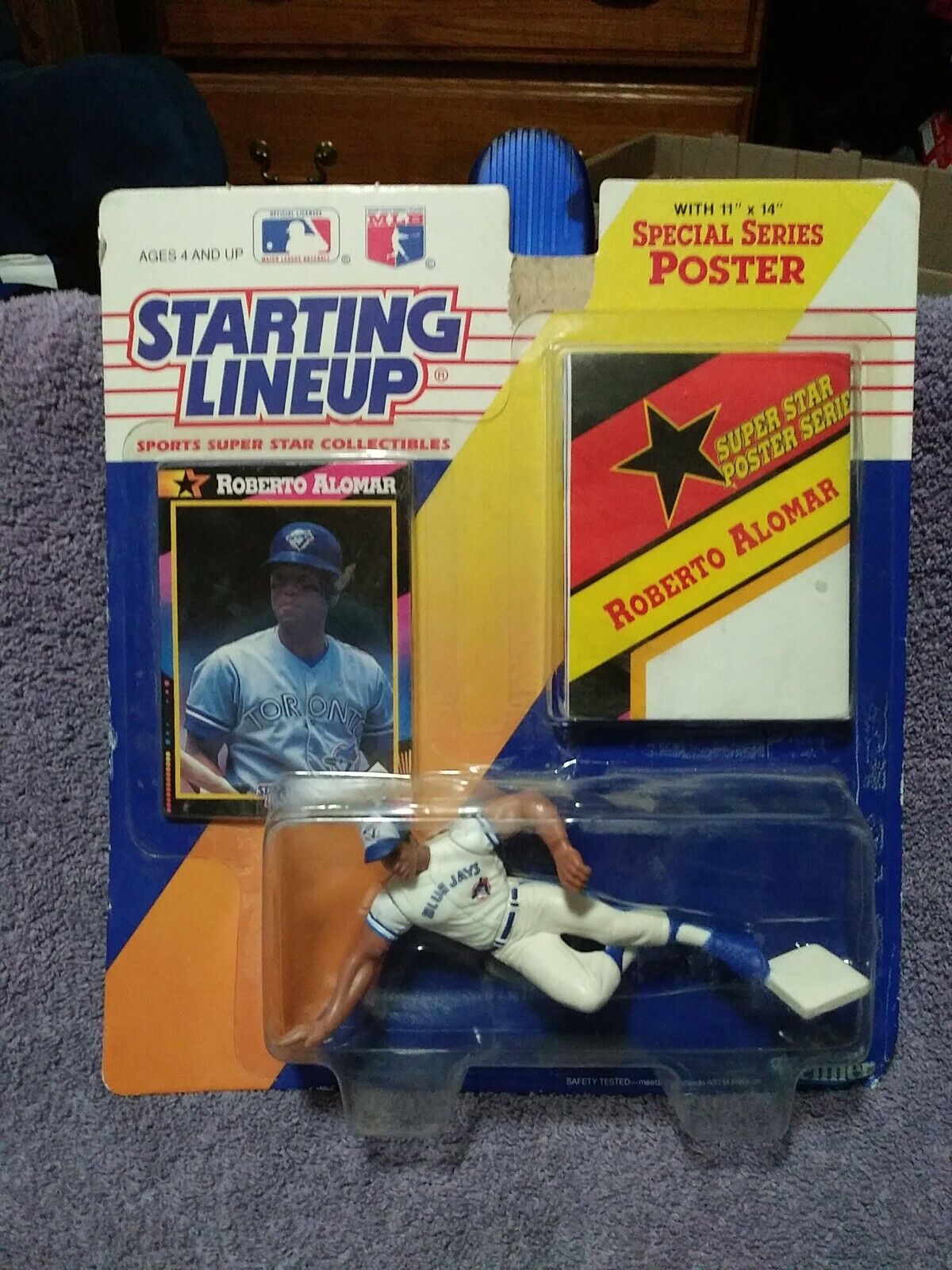 1992 Starting Lineup Roberto Alomar Figure MLB Toronto Bluejays w/ Poster + Card