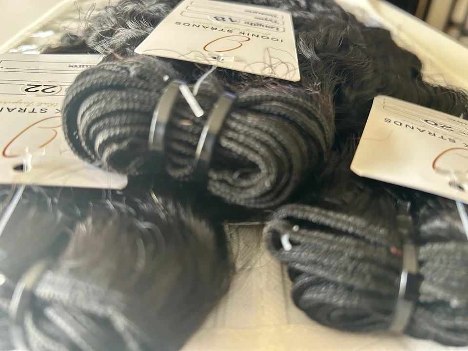 Paquetes de cabello rizado birmano vietnamita 100 % crudo de tendencia; 22 pulgadas Foto 4 de 4