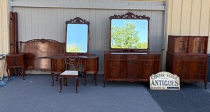67791 Antique 8-Piece Flame Mahogany Bedroom Set with Mirrors