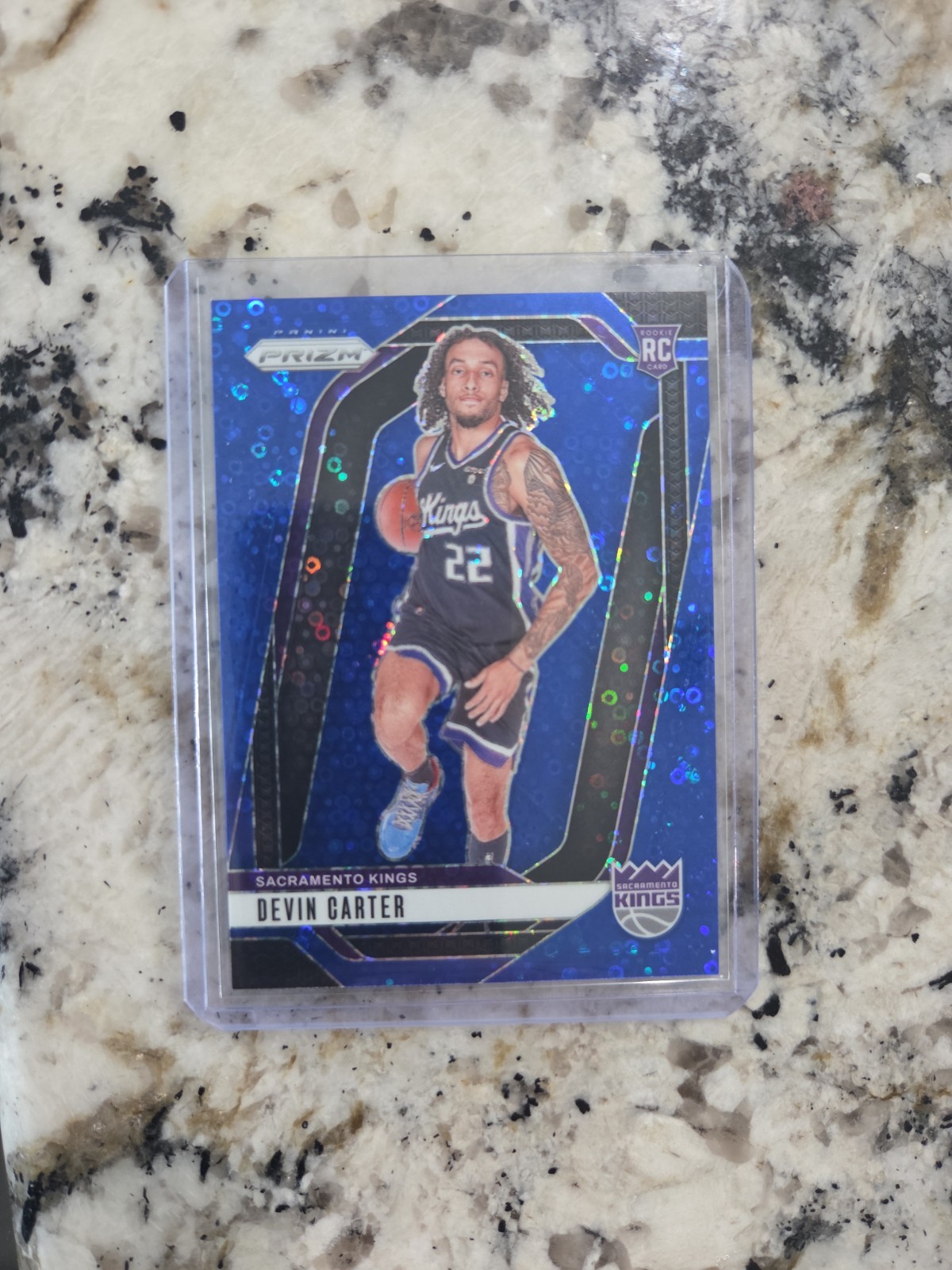 2024-25 Panini Prizm - Devin Carter #231 Blue Fast Break Prizm /150 (RC)
