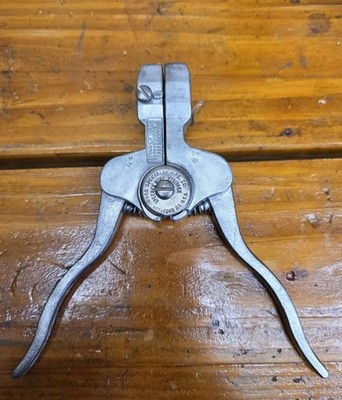 Vintage Speedex Wire Stripper Wood Specialty Mfg. Co.  U.S.A.