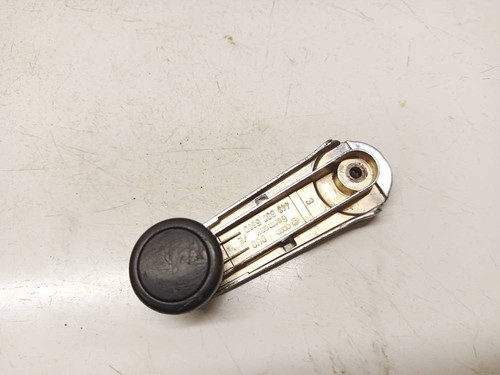 443837581d Fensterkurbel Fensterheber   Volkswagen Passat DE2717645-10