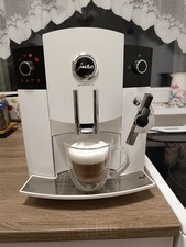 Jura Impressa C5 Kaffeevollautomat mit Profi Auto Cappuccino Düse Weiß