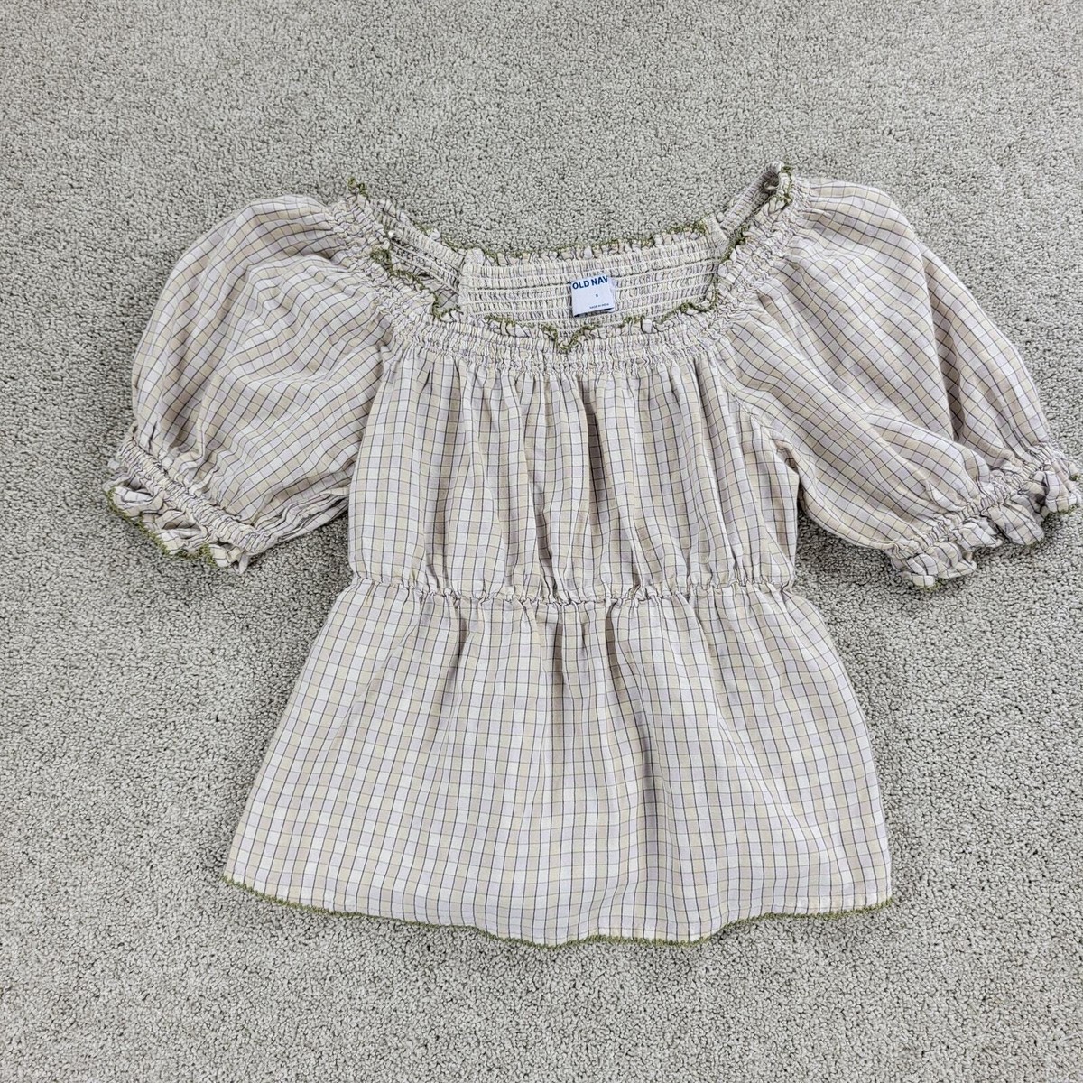 old navy ruffle top