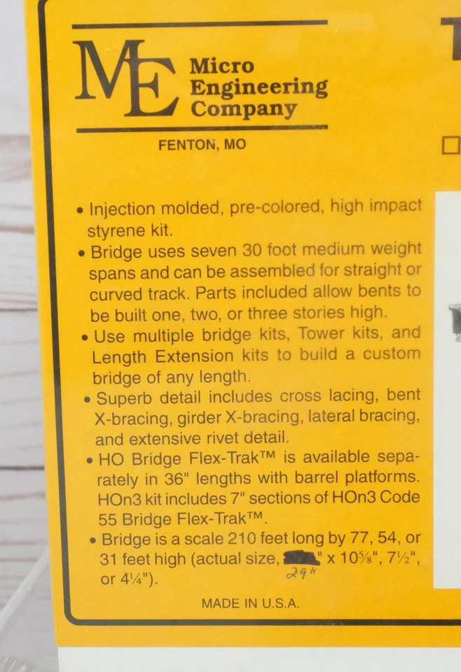 Micro Engineering 75-551, Tall Steel Viaduct Low Bridge, 210 Feet, HOn3 Scale - Image 2 of 3