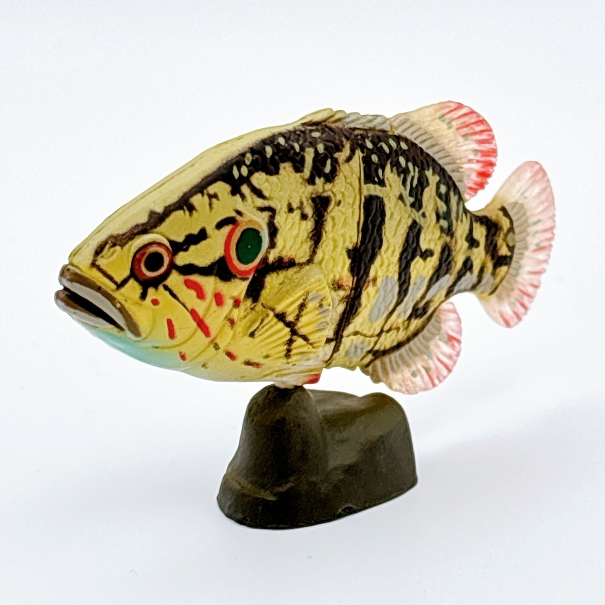 Choco Egg Mini Figure 