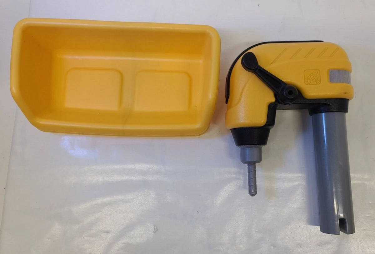 Step2 pro play workshop and cheap utility bench