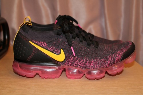 NIKE Air VaporMax Flyknit 2 'Pink Blast 