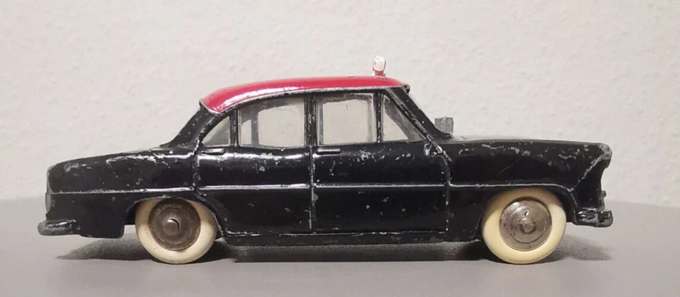 Dinky Toys 542 - 24 ZT Simca Ariane Taxi ohne OVP Vintage Made in France - Bild 4 von 4