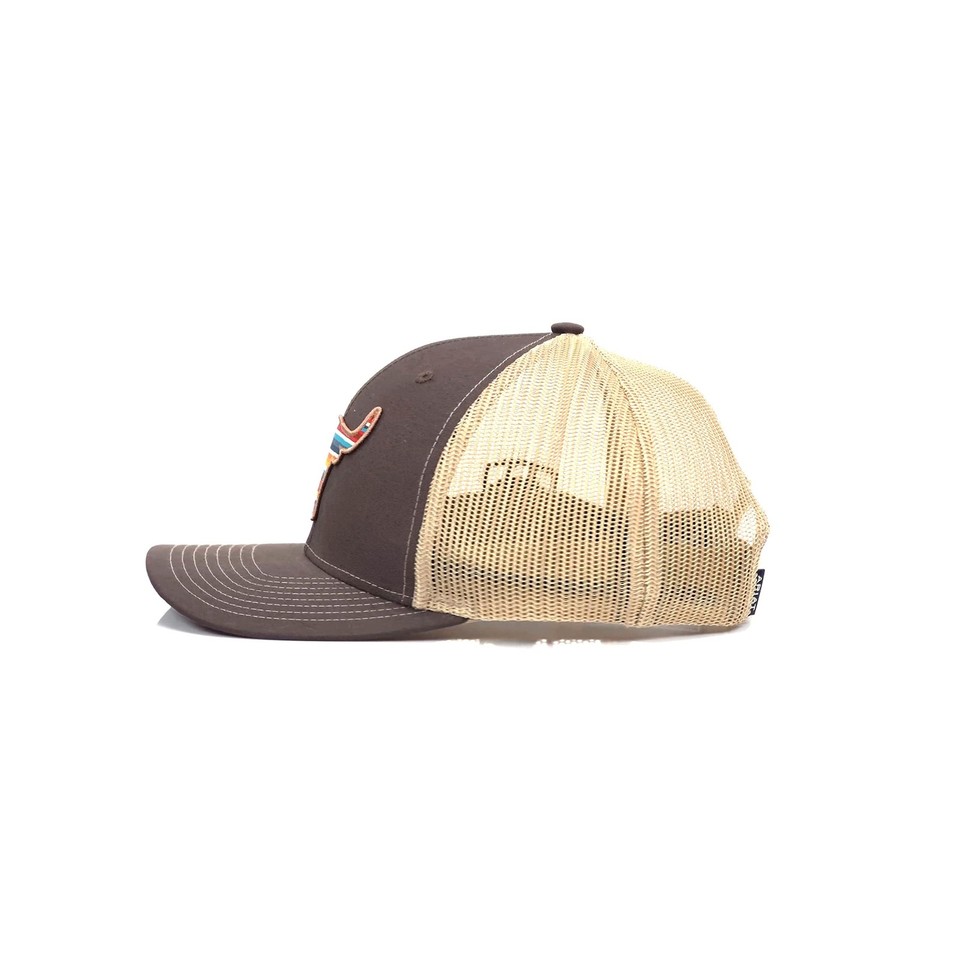 Gorra Ariat Snapback Para Hombre - Diseño Zig Zag Flag En Rojo, Ajuste Trasero De Malla