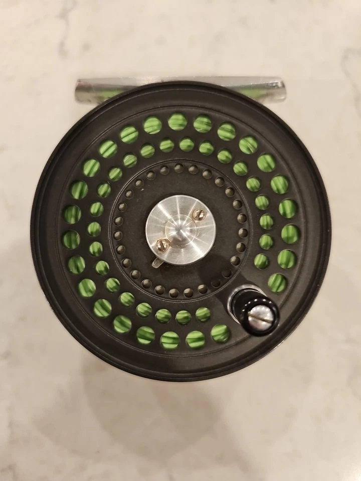 ORVIS C.F.O III FLY FISHING REEL. NEVER BEEN USED CONDITION - Image 2 of 4