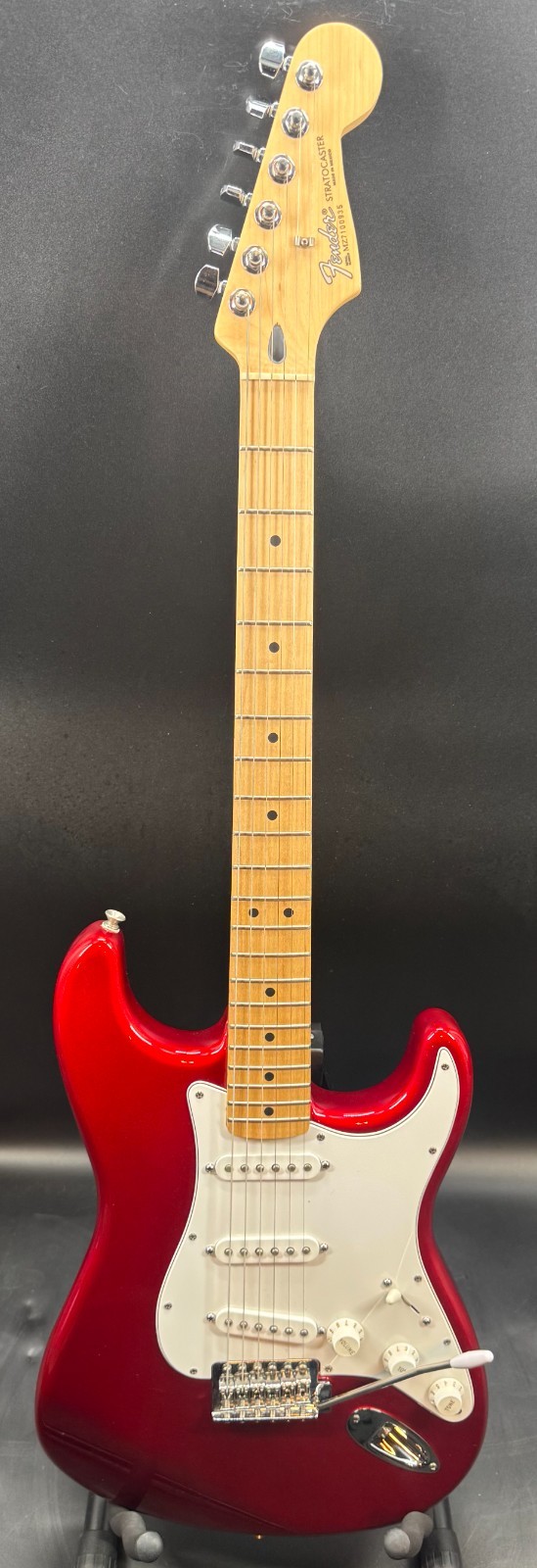 2007 Fender Standard Stratocaster - Excellent Condition