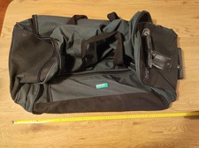 Borsone da viaggio United Colors of Benetton - Trolley Nero dimensioni 80x50x35