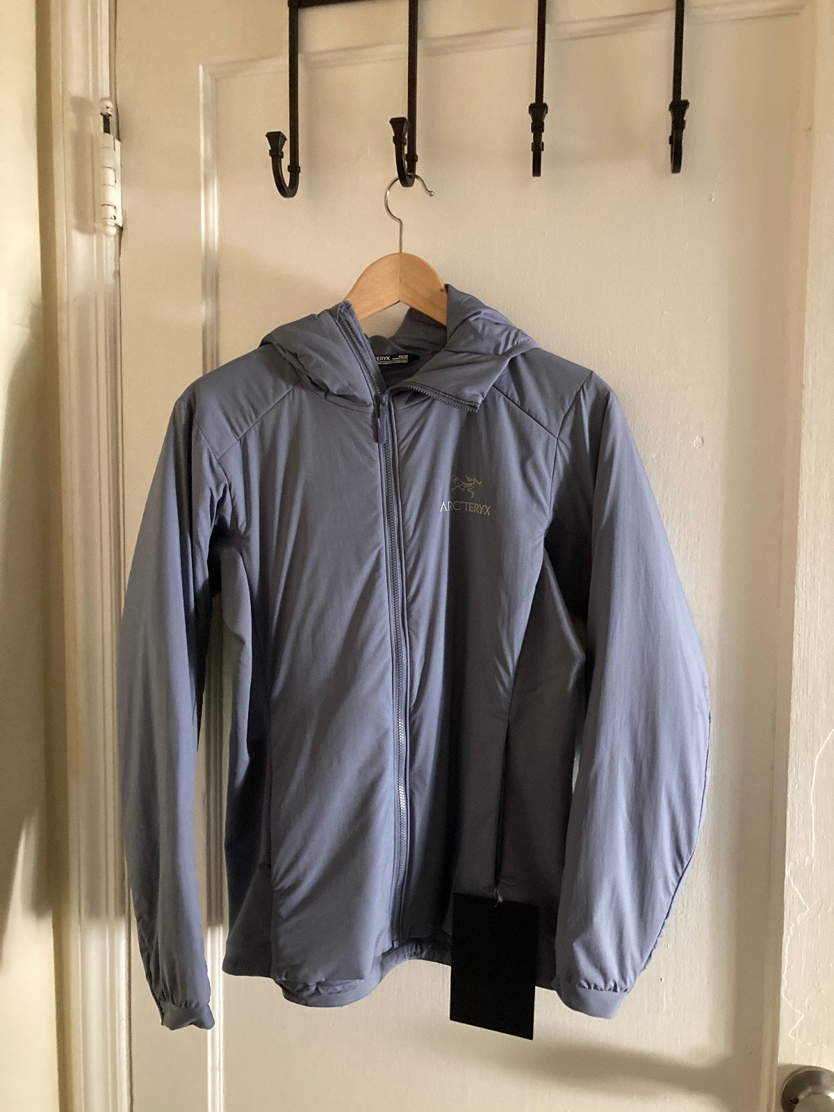 ARC'TERYX Atom LT Hoody Women's Size XS Grey image 2
