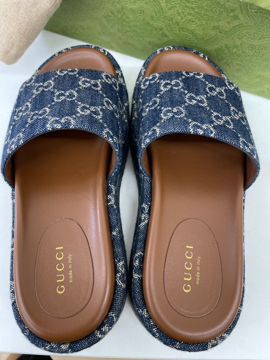 GUCCI GGデニムサンダル ブルー 数量限定 送料関税無料 大人気 GUCCI Women's Platform Slide Sandal GG Denim Blue Size 35 US