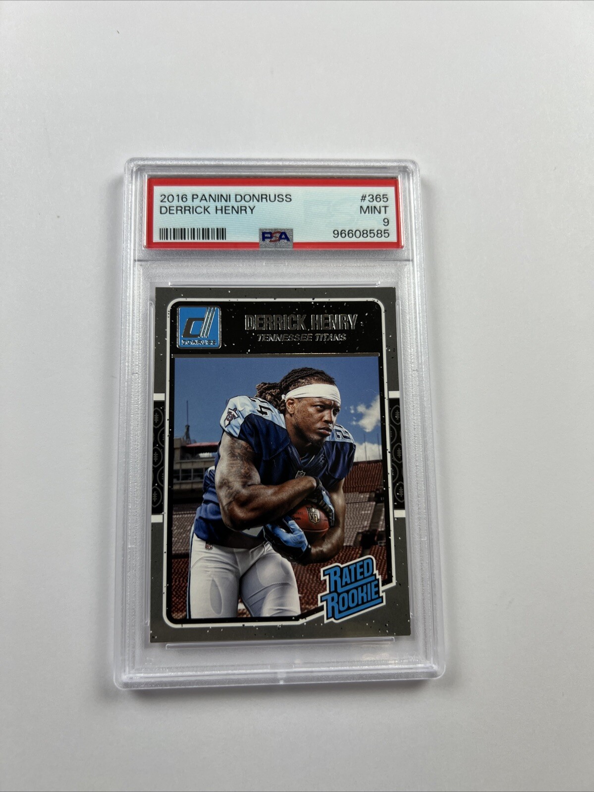2016 Donruss - Rated Rookies #365 Derrick Henry (RC) PSA 9