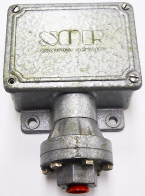 #ad STATIC O RING PRESSURE SWITCH MODEL: 4P3 K4 $35.00