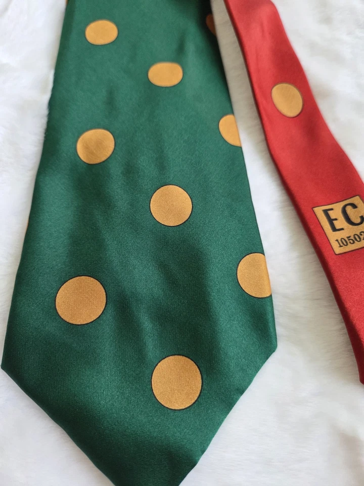 复古 Enrico Coveri 男式丝绸领带意大利假日主题红色绿色金色圆点 — 第 3/4 张图片