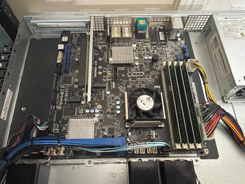 Datto S3P6000 Server w/ Intel Xeon D-1541 2.10GHz, 48GB RAM, NO Drive/OS - Image 2 of 4