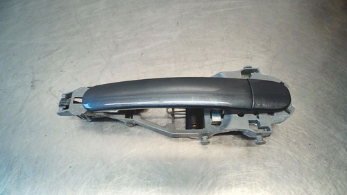 Skoda Octavia Combi 1.6 TDI DPF 1Z Türaussengriff  L Bj 2010 Farbe grau