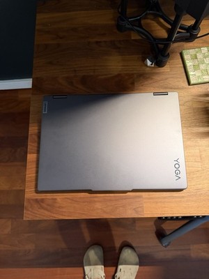 Lenovo Yoga 7 2-in-1 16'' Touch - Intel Core Ultra 7 256V - 16GB RAM - 1TB SSD -