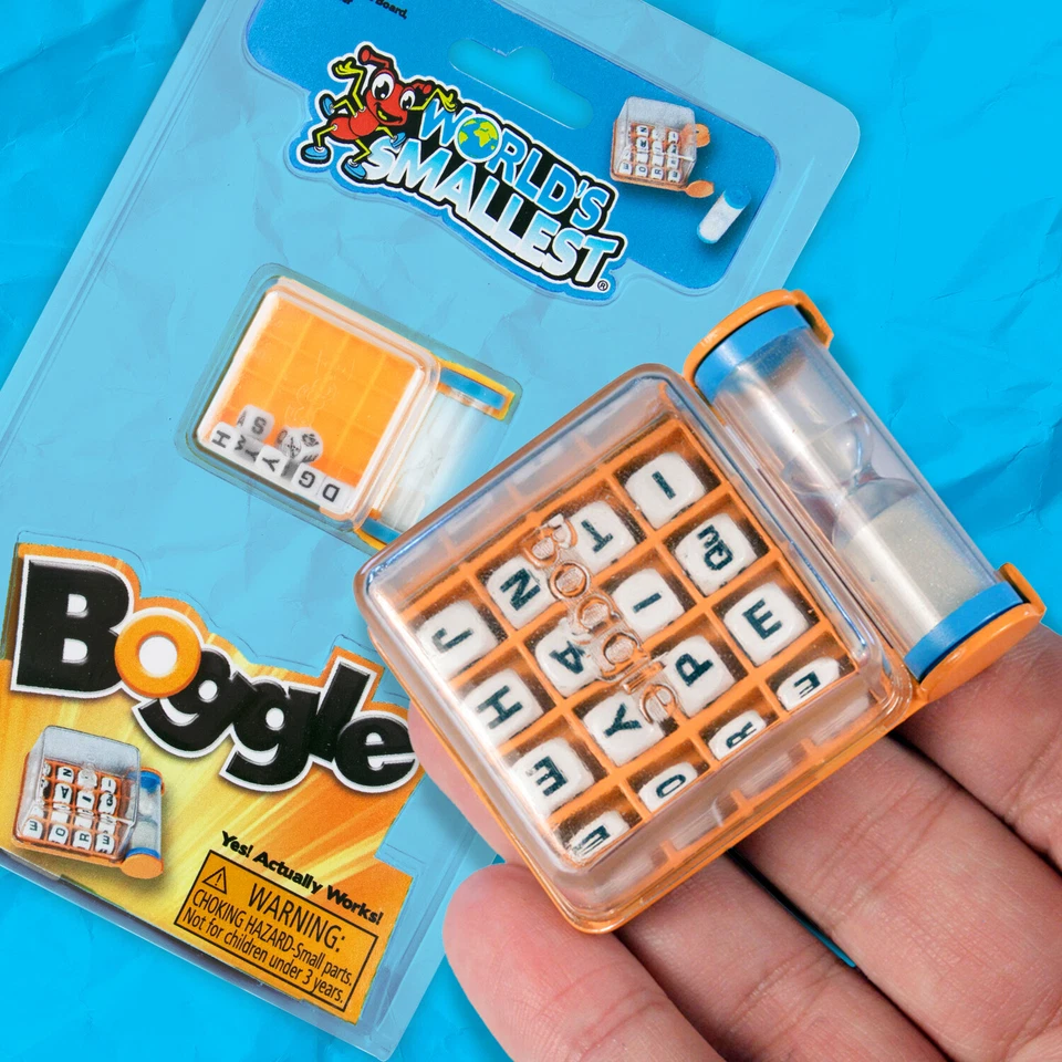 World's Smallest BOGGLE Word Letter Game Travel/Pocket Toy Miniature - Image 4 of 4