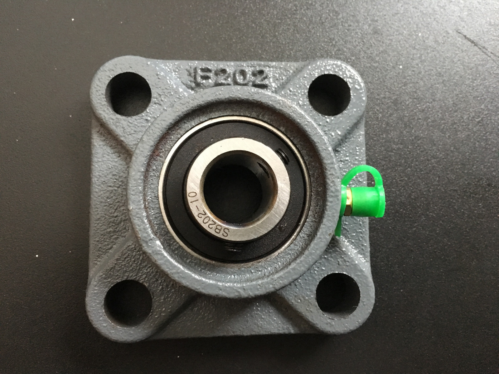 WESTERN SALT SPREADER BEARING 68662 SnowEx Snow Dogg D6512, D6332