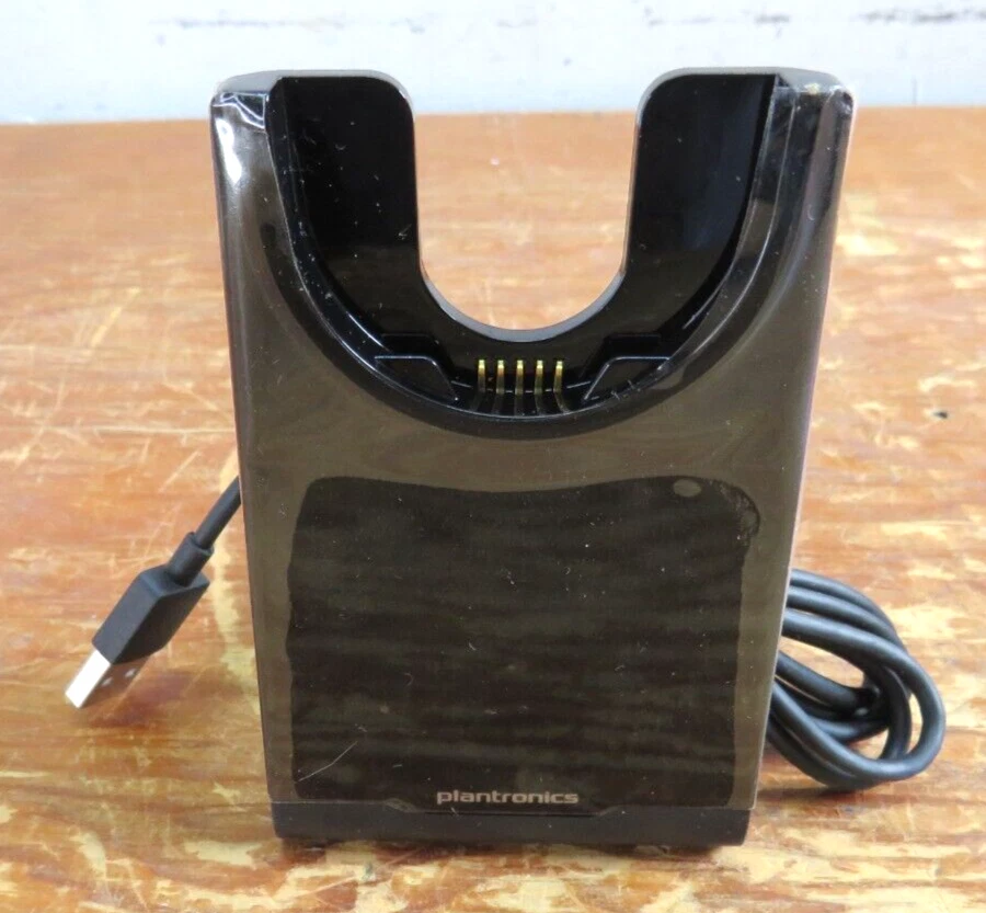 2 Plantronics Desktop Charging Stand 205302-01 Voyager Focus UC B825 Headsets - Image 4 of 4