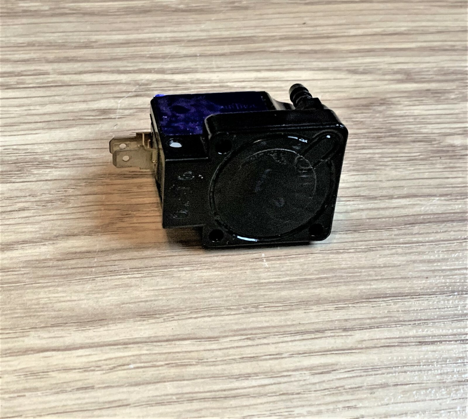 AIRTROL PRESSURE ELECTRIC SWITCH F420060 eBay