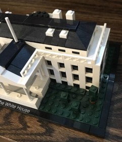 Lego architecture: the white house 21006 (incomplete)