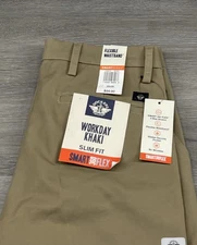 Dockers NWT 30x30 Slim Fit Workday Khaki Smart360 Flex NEW $66
